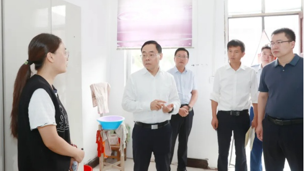 李光超调研养老机构、道路交通安全和“三秋”生产工作