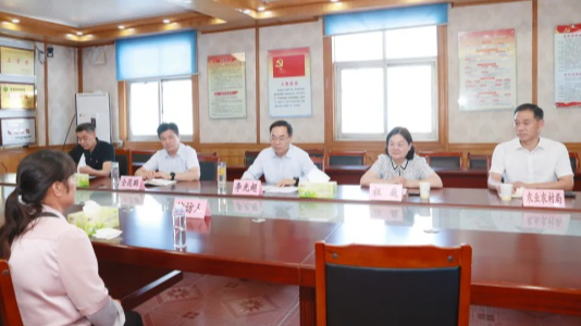 李光超开展带案下访并调研基层党组织建设、抗旱工作